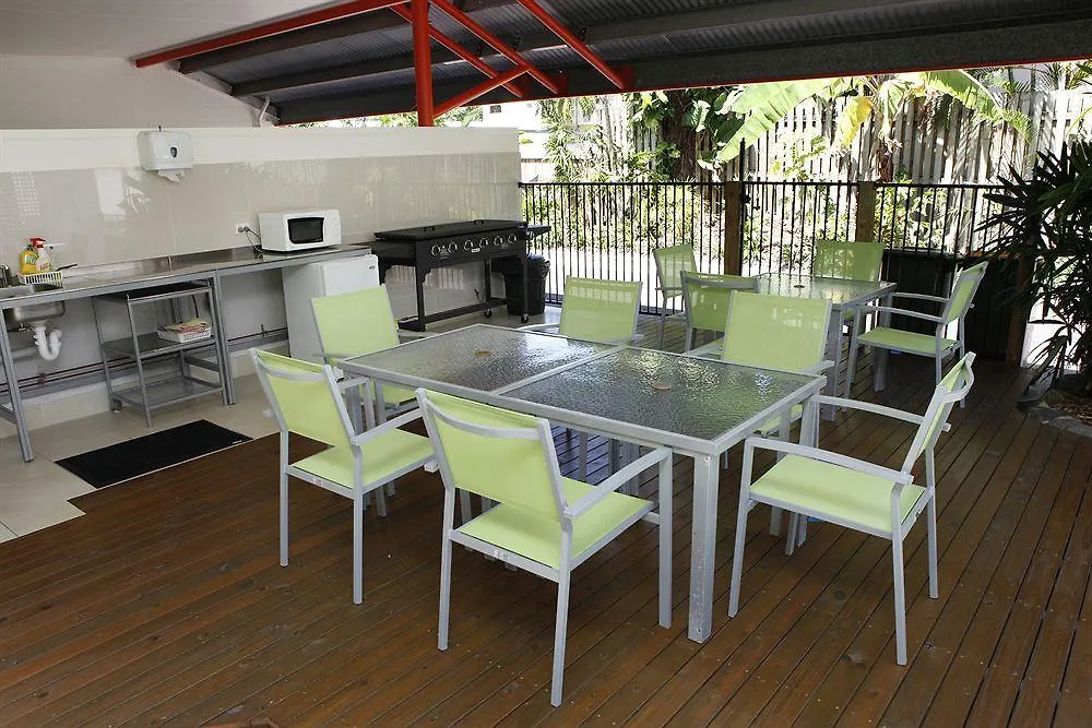 Port Douglas Motel
