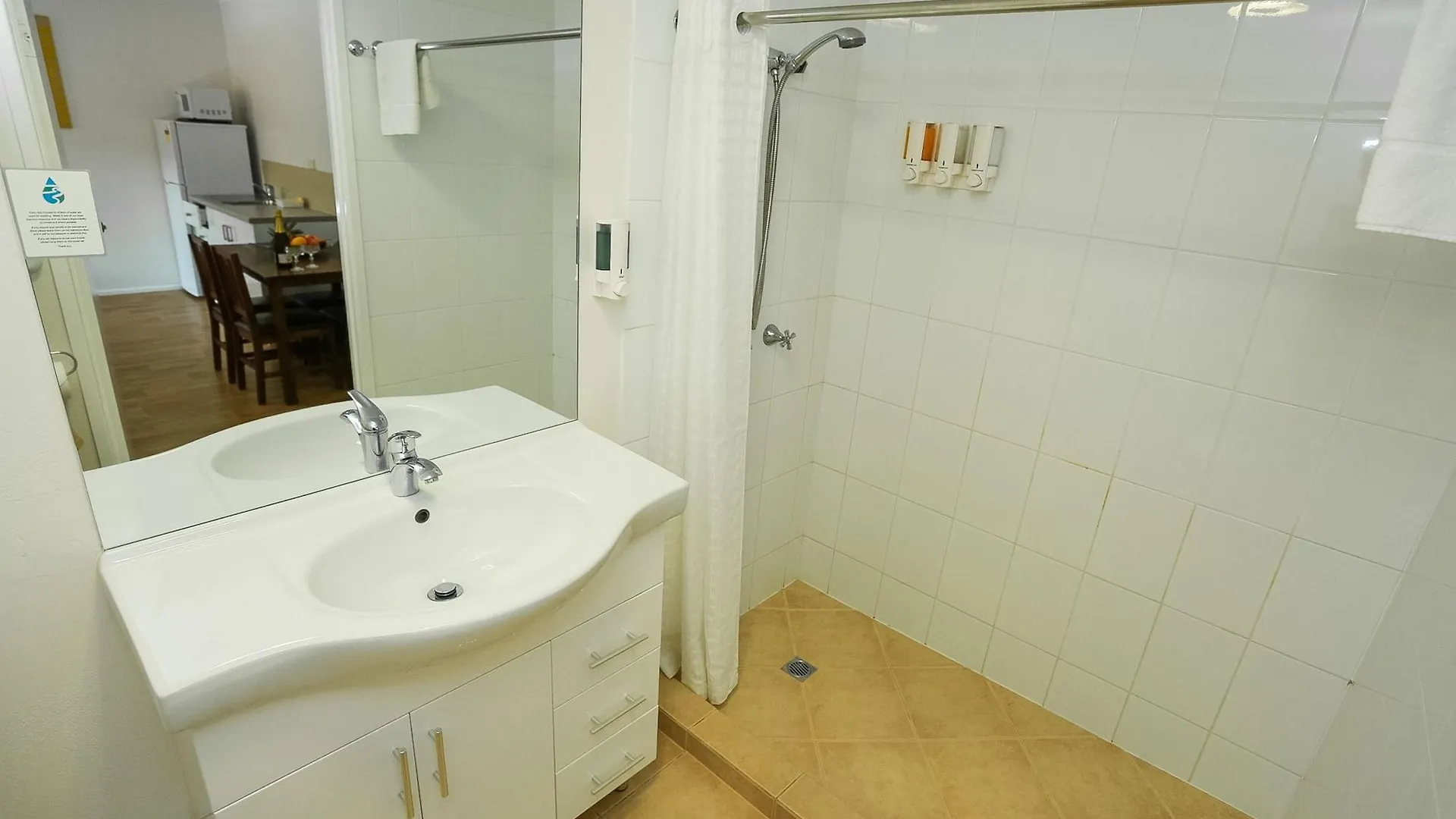 Port Douglas Motel 4*, Port Douglas Australia