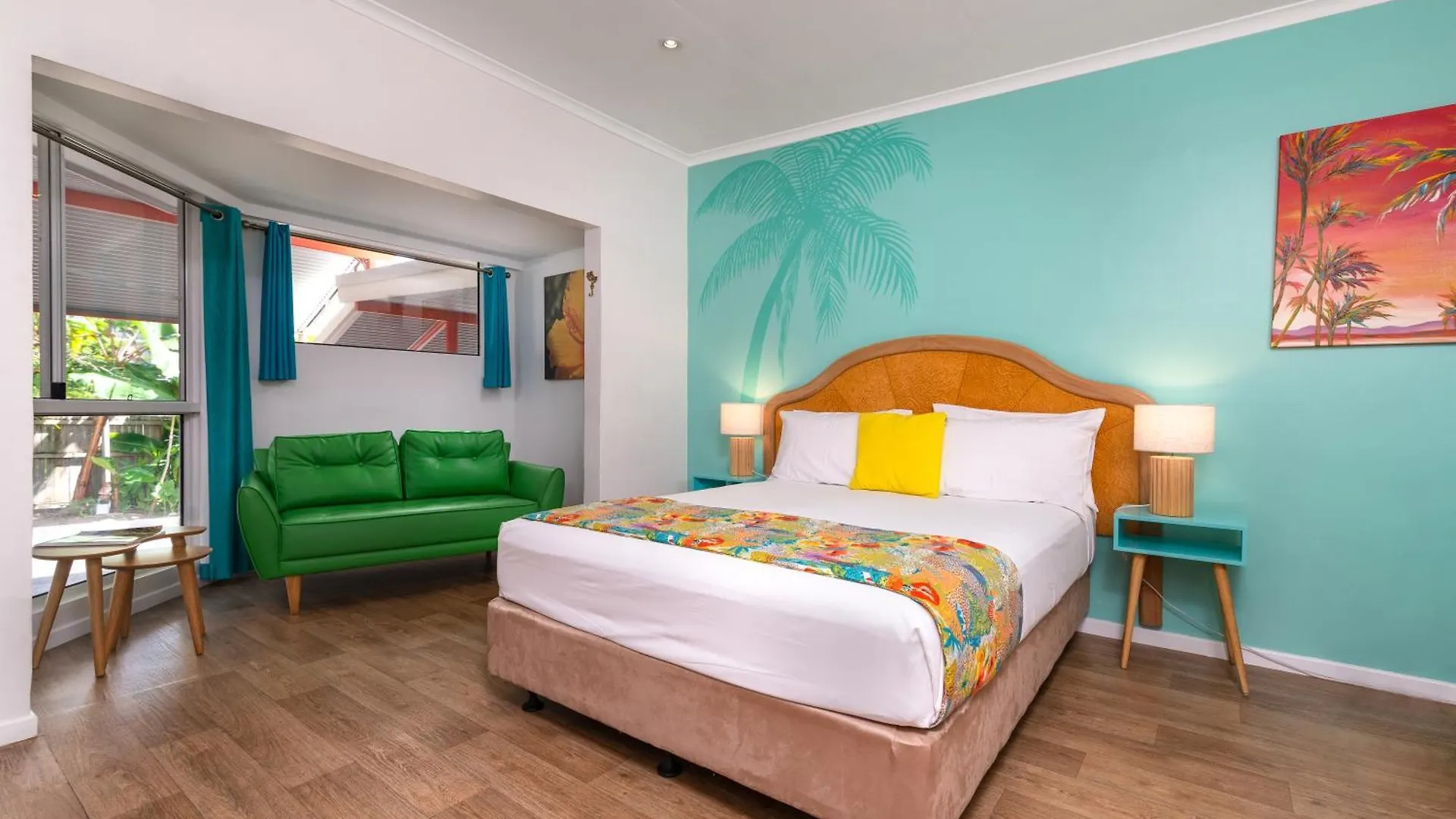 Port Douglas Motel