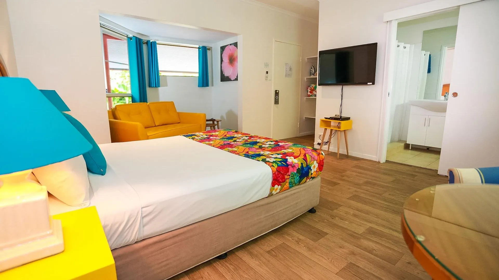 Port Douglas Motel